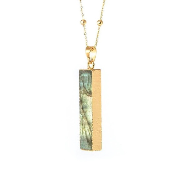 📌Aria Lattner Labradorite and Gold Bar Necklace📌 - Picture 3 of 7